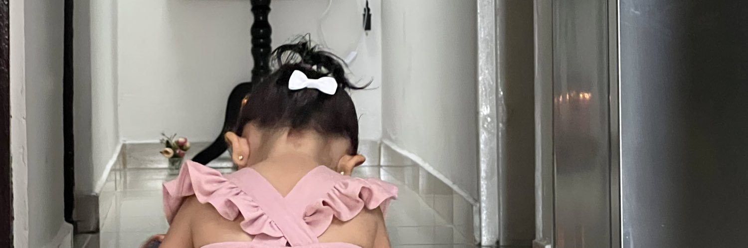 AlexaEstrada03's profile banner image