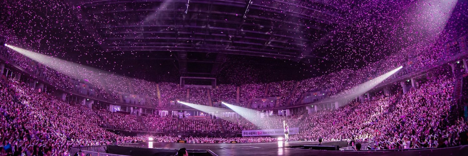daisy_00m's profile banner image