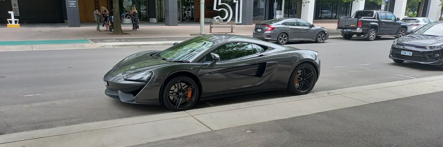Collen banner