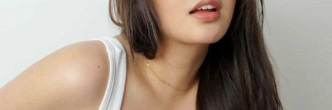 Davina banner