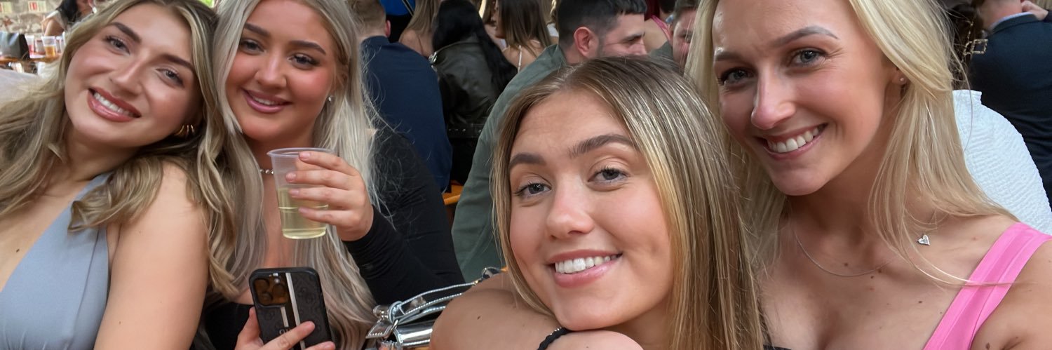 neve_jackson4's profile banner image