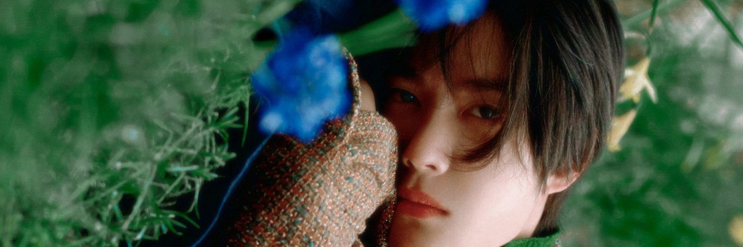 yibooo85's profile banner image