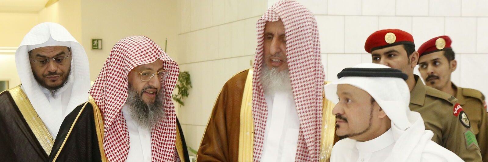 الشيخ أحمدالعوين-رحمه الله banner