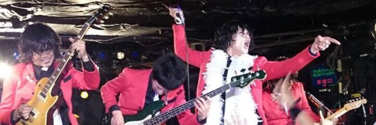 byeezawako's profile banner image