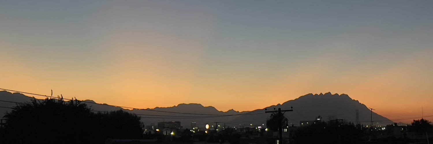 SmallTownRoo's profile banner image
