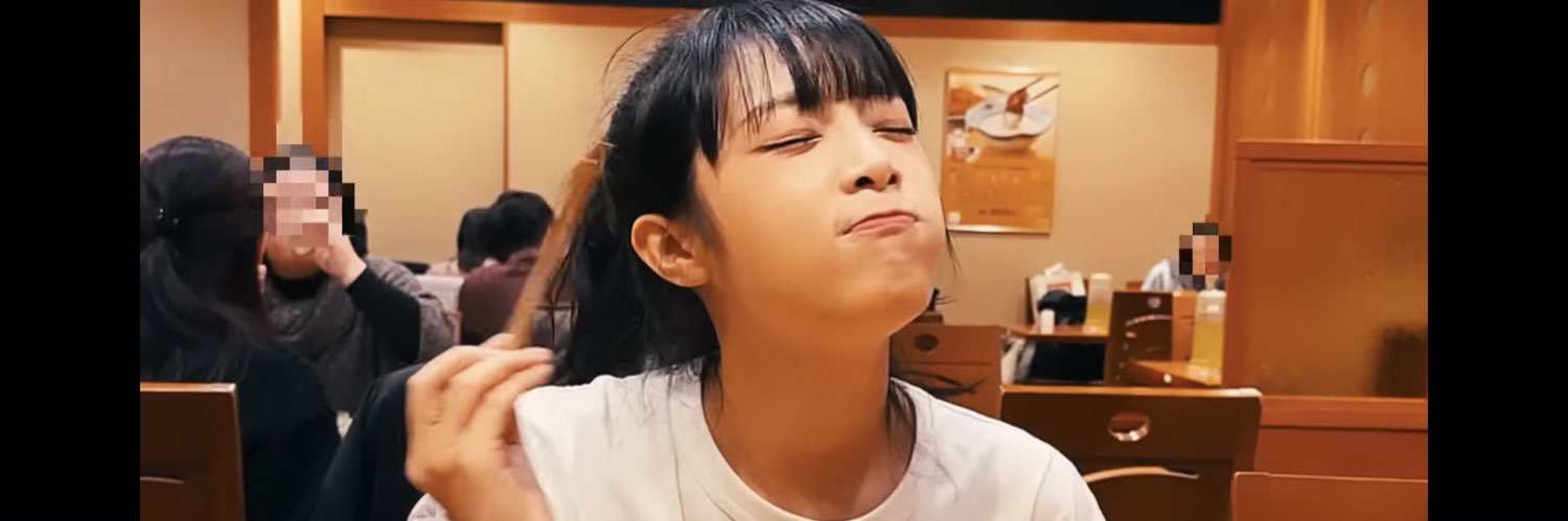 yena_biased's profile banner image