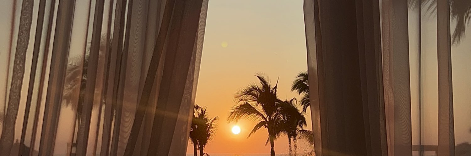 clauarcmtz's profile banner image