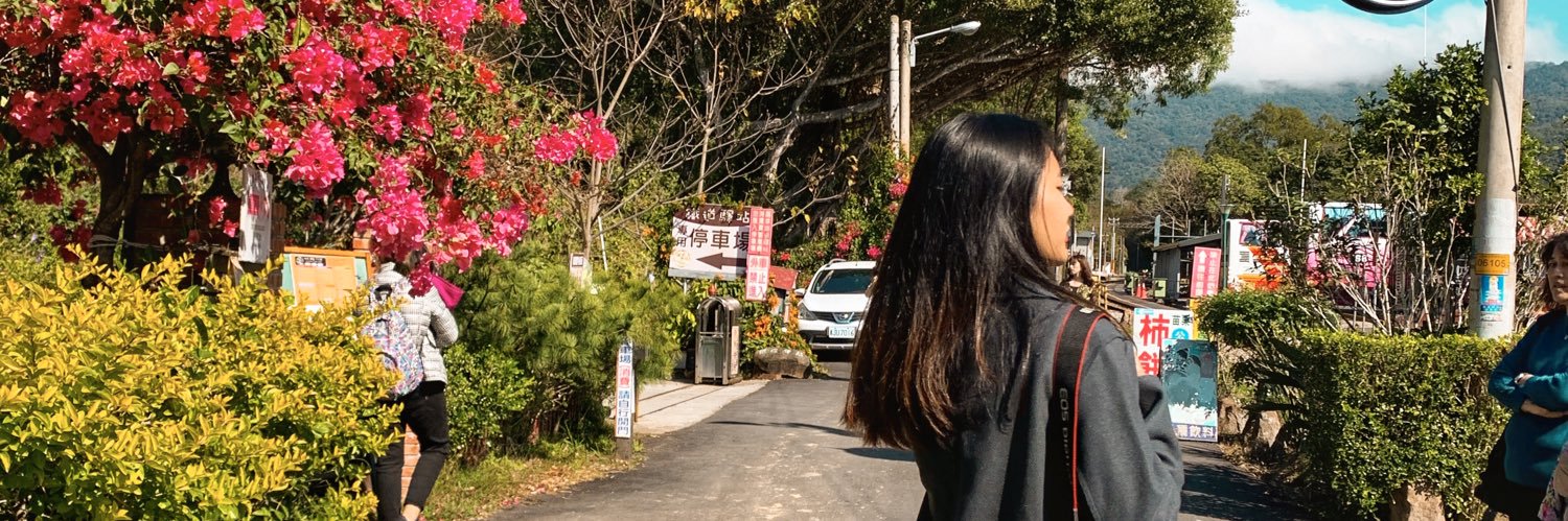 Thatpurplebag's profile banner image