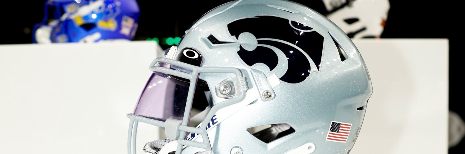 g_real30's profile banner image