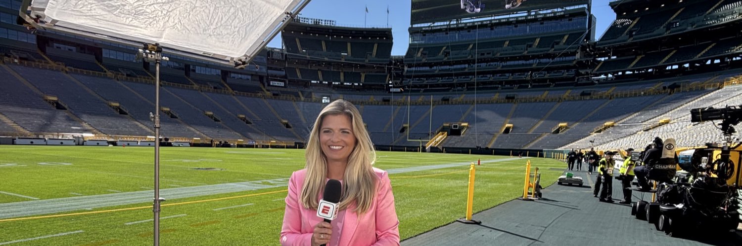 Lindsey Thiry banner