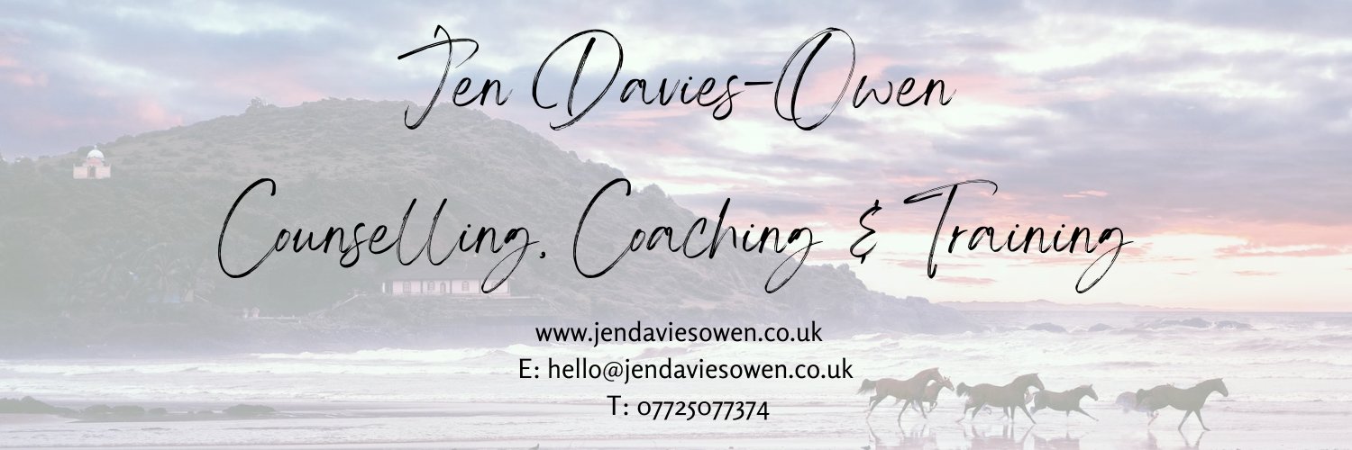 Jen_Davies104's profile banner image