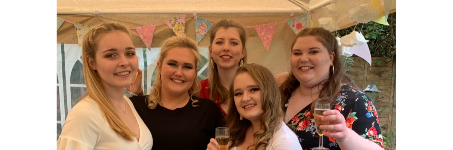 chloedalton's profile banner image