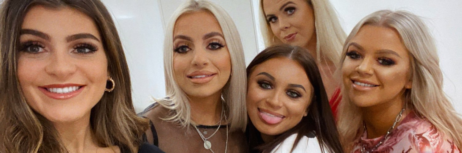 𝐆𝐀𝐁𝐘 𝐁𝐑𝐎𝐖𝐍⚡️ banner