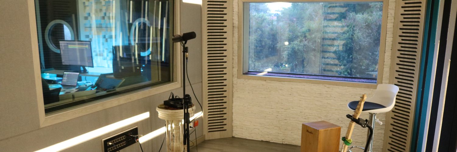 luier09's profile banner image