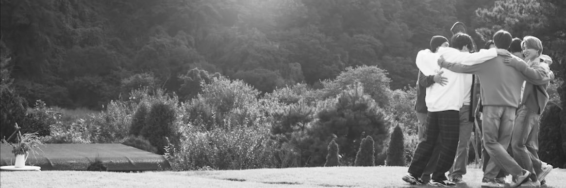 shine_smile7's profile banner image