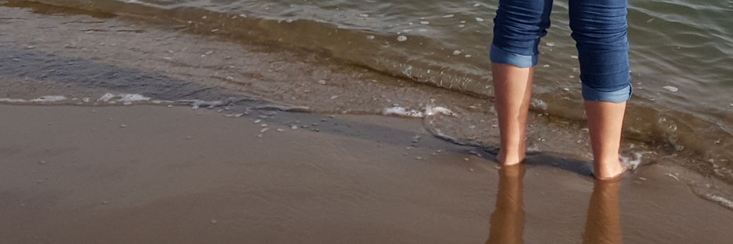 Alba_que's profile banner image