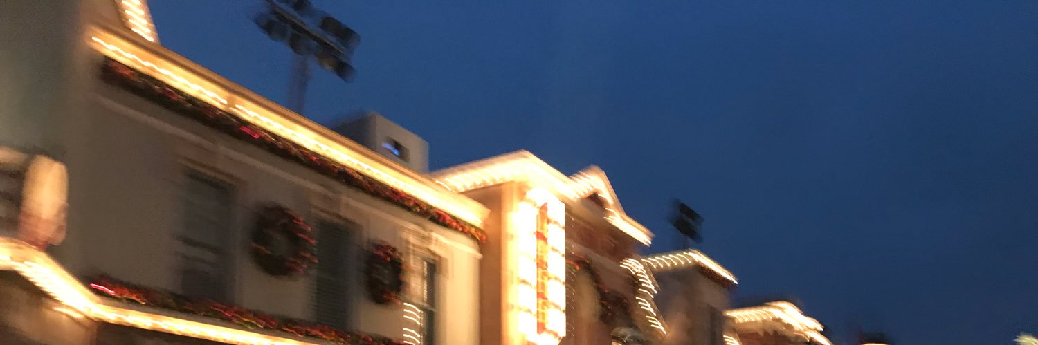 Mymilkks's profile banner image