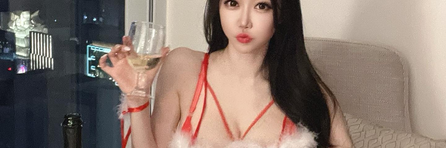 ZhangYanlin18's profile banner image