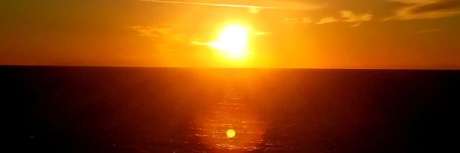 alw_10's profile banner image