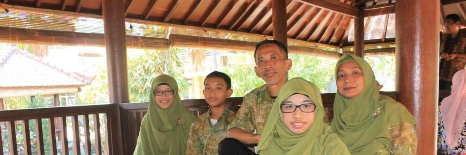 setya_tias's profile banner image
