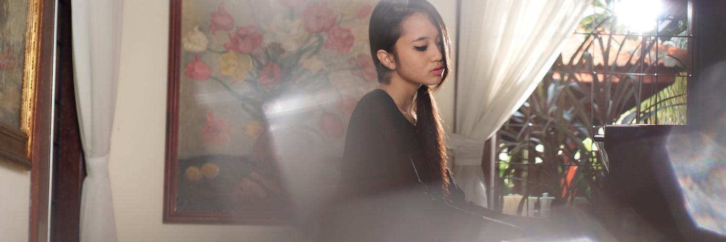 Vickay_Official's profile banner image