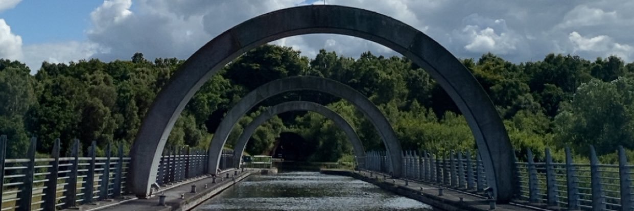 ɐqpnๅๅɐɥ banner