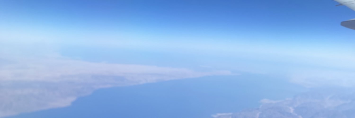 moqt90's profile banner image