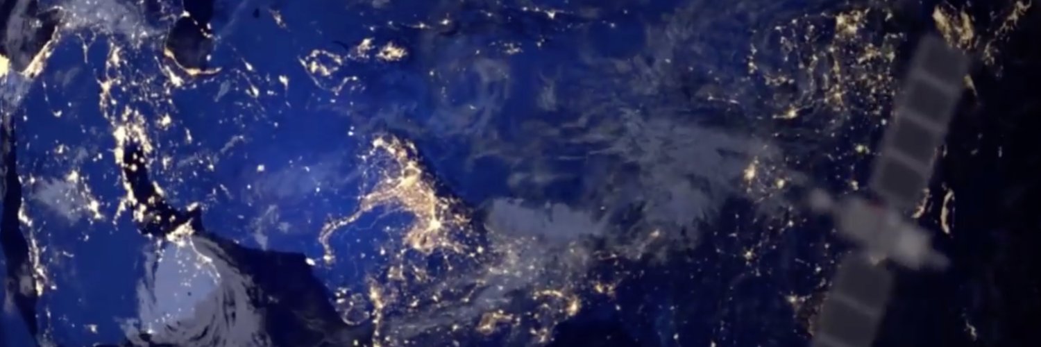 DamaCuriosity's profile banner image
