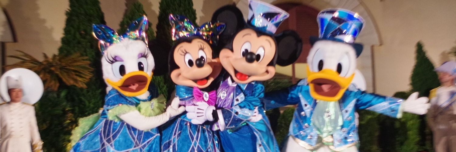 2015LSR's profile banner image