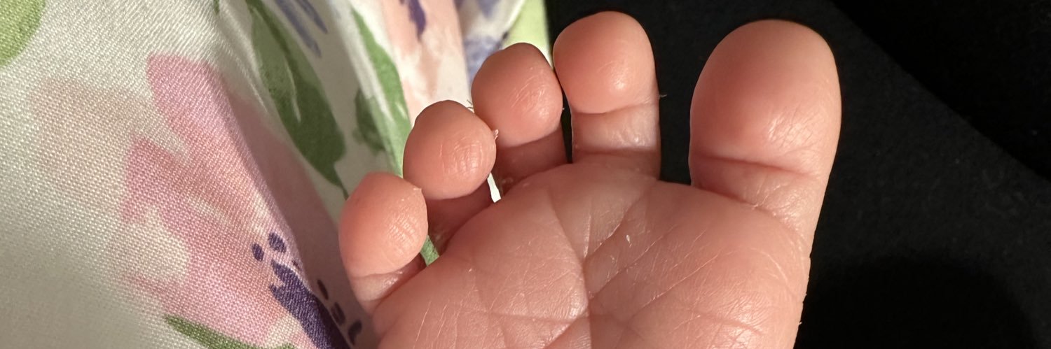_krisss2's profile banner image