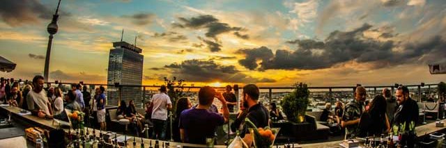 Erica Parker 🐝 banner