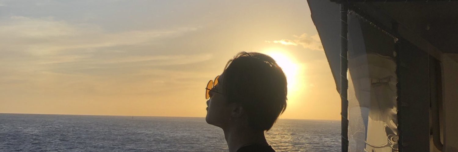 his1013day's profile banner image