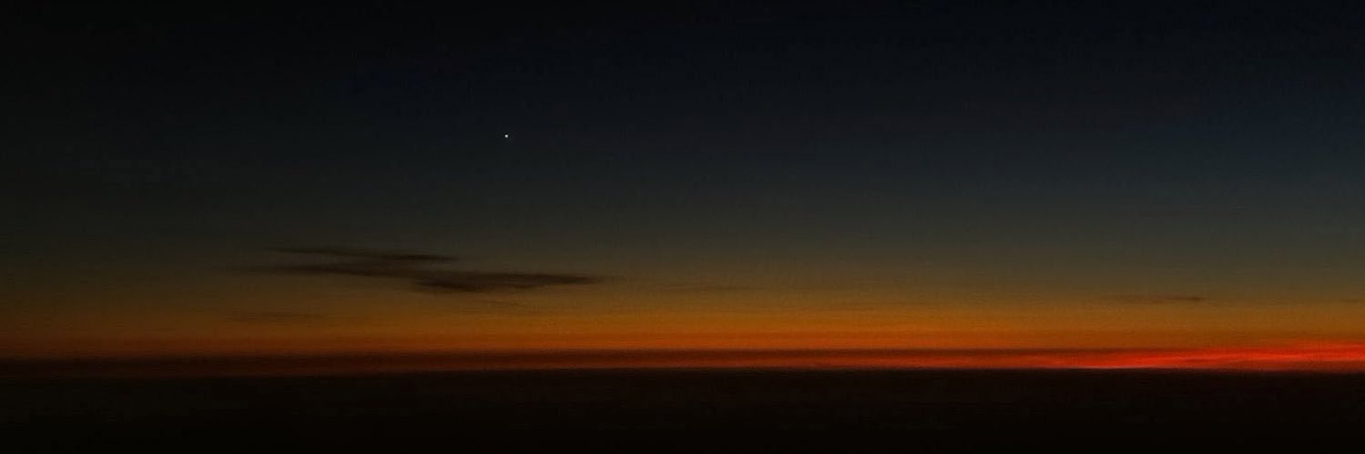 بنت ليس إلا. banner