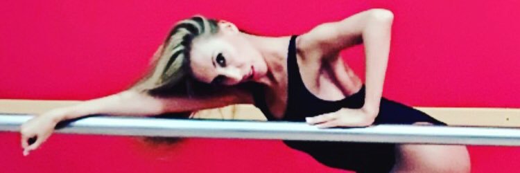 MiryamBenedited's profile banner image