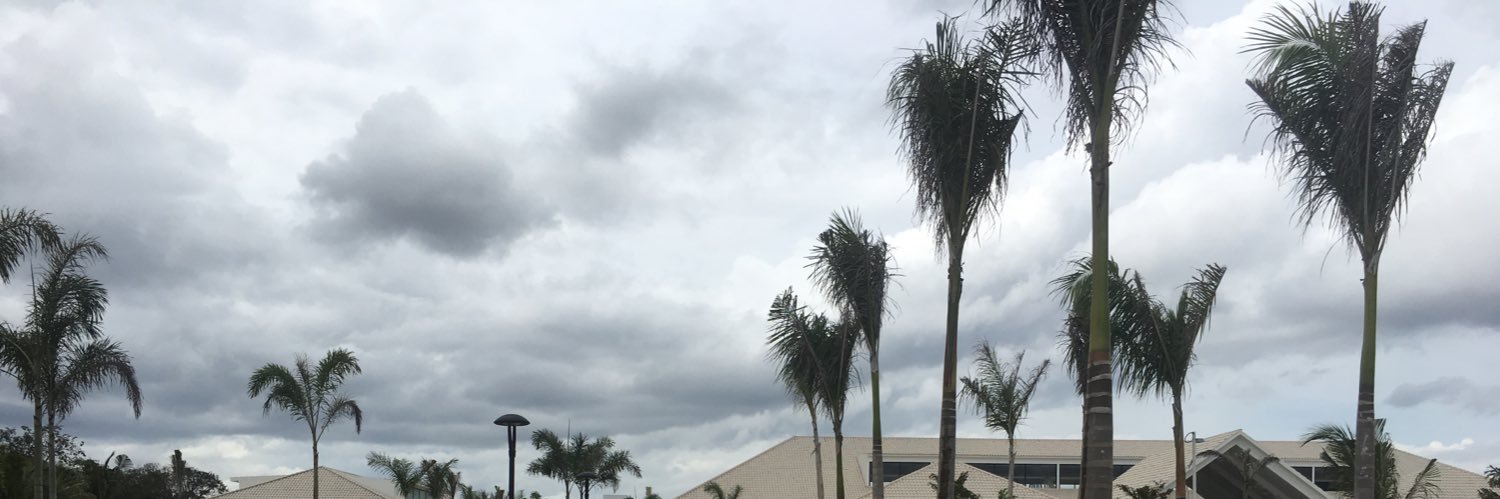 keepingupwyas's profile banner image