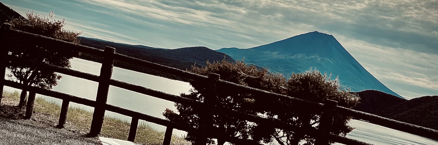 tratorai's profile banner image