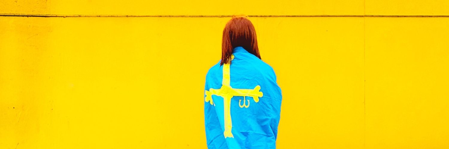 llarags's profile banner image