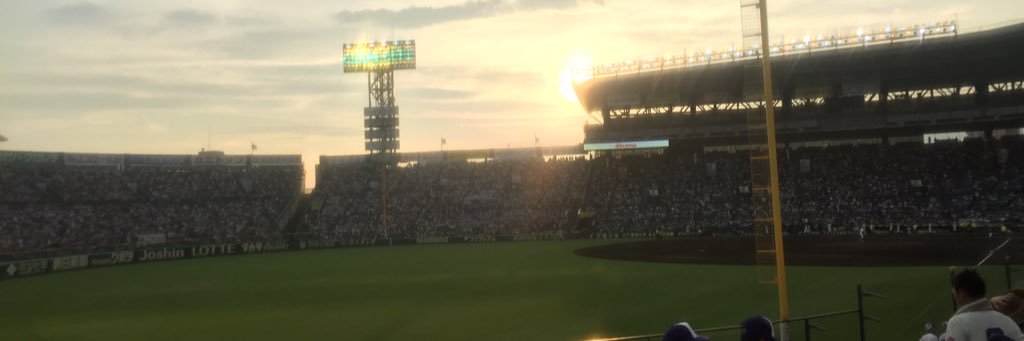89sn89's profile banner image