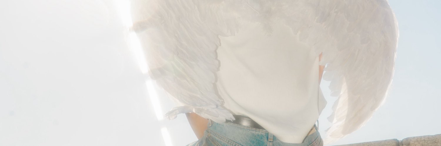 aromorm's profile banner image