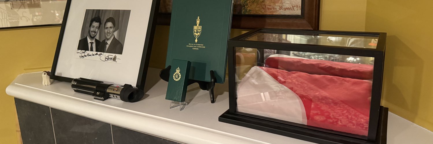 Geoffrey Crowe 🇨🇦🇺🇦 banner