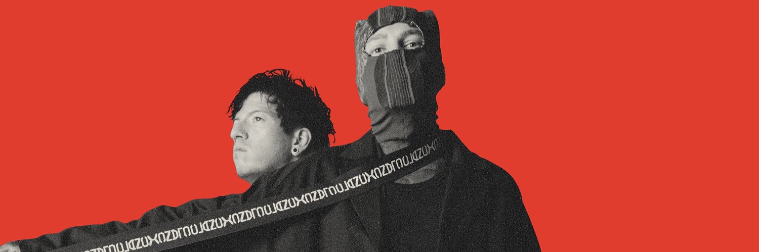 theo banner