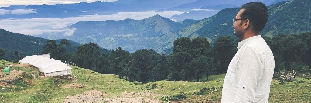 krmeena42's profile banner image