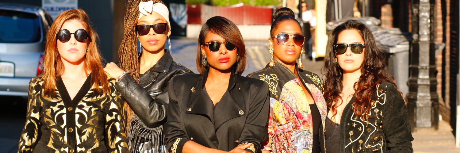 iloveyourjacket's profile banner image