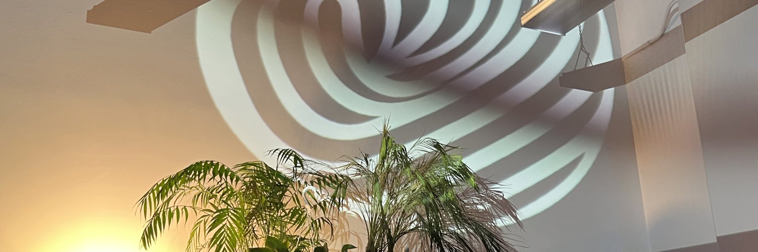 CHRIS P // investinart.eth banner