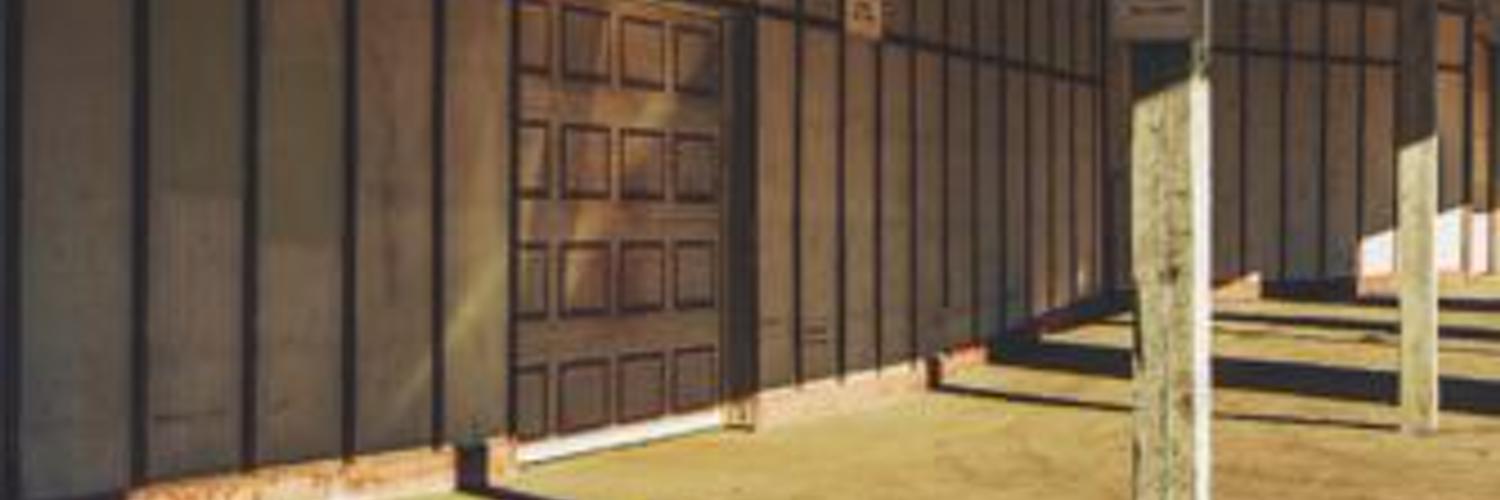 munzhiya's profile banner image