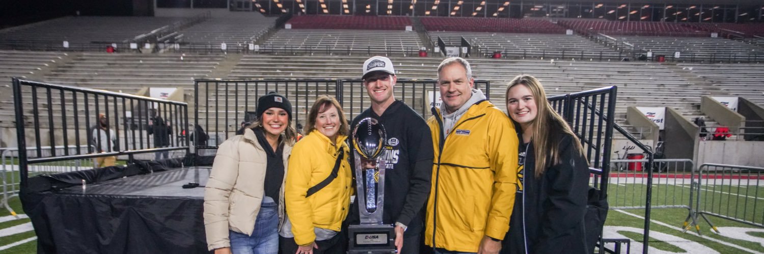 Dane Nussbaum banner