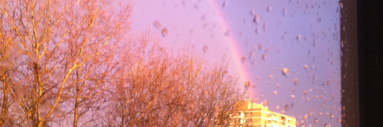 olimil's profile banner image