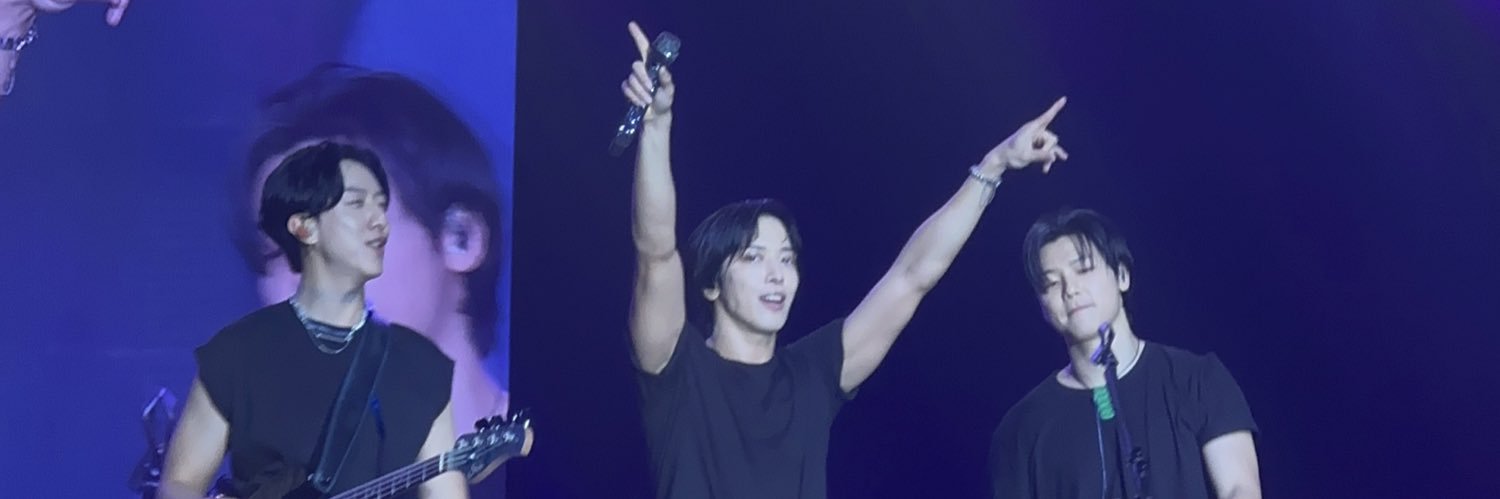 u banner