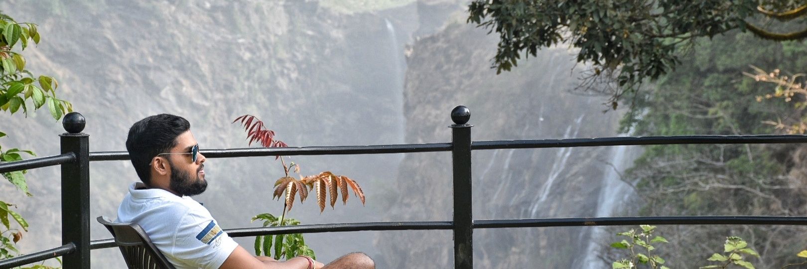 Sarvottam_J's profile banner image