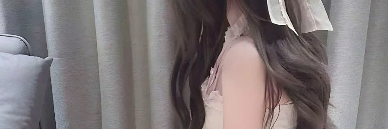 赵露思 banner